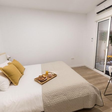 Moonkey - Apto. Albeniz, Con Acogedor Patio لقنت المظهر الخارجي الصورة
